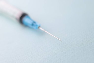 Masada şırınga var..