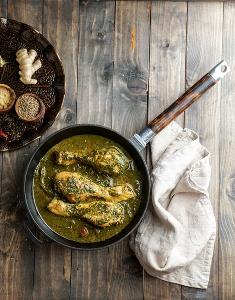 Palak Chicken Chicken Saag Comida Tradicional India Pakistaní — Foto de Stock