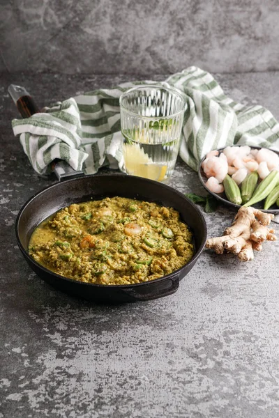 Caruru Plato Tradicional Afrobrasileño Elaborado Con Okra Camarones Secos Tomates — Foto de Stock