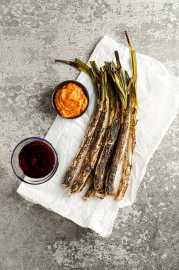 Calcots soğanı geleneksel Katalan kış yemeği