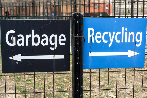 Letreros Parque Para Lugares Basura Reciclaje — Foto de Stock