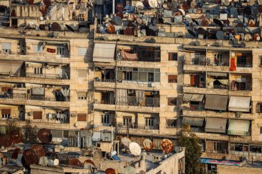 2020 'de IŞİD' in yenilgisinden sonra Suriye 'nin kuzeyinde Halep kenti