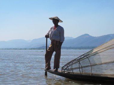 Kırsal yaşam ve yazın Myanmar manzarası