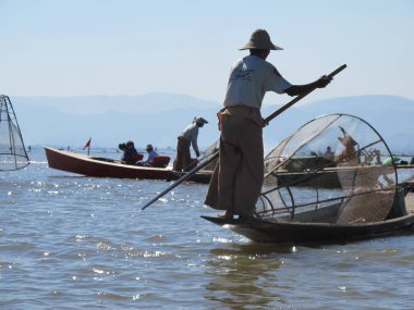 Kırsal yaşam ve yazın Myanmar manzarası