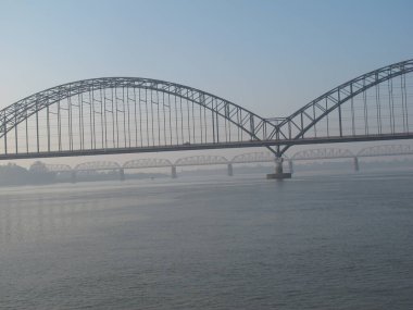 Kırsal yaşam ve yazın Myanmar manzarası