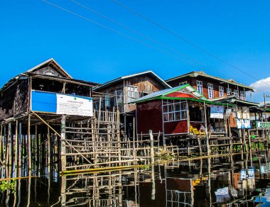 Kırsal yaşam ve yazın Myanmar manzarası