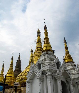 Kırsal yaşam ve yazın Myanmar manzarası