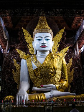 Kırsal yaşam ve yazın Myanmar manzarası