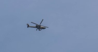 Bedir 'de günlük mülteci köyü hayatı, Afganistan' da çölde..