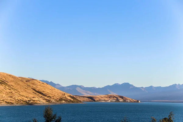 Güney Adası Dağları Çiftlikler Nehirler Yeni Zelanda Ormanları — Stok fotoğraf