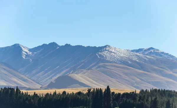 Montañas Granjas Ríos Bosques Nueva Zelanda — Foto de Stock