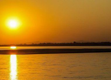 Kırsal yaşam ve yazın Myanmar manzarası