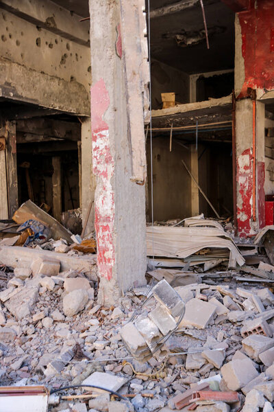 Dier Ez Zior city in Syria destroyed by ISIS in 2020 and daily life after 