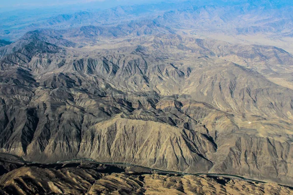 2020 카불과 잘랄라바드를 운행하는 비행기 — 스톡 사진