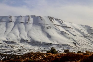 Afganistan 'daki Wakan Vadisi, Çin, Pakistan ve Tacikistan sınırının yanında.