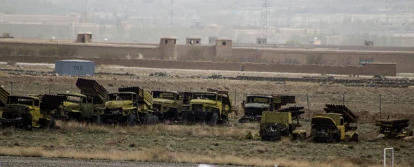 Afganistan Gardez Eski Zırhlı Araçlar Askeri Eskortlar Silahlar Tanklar — Stok fotoğraf