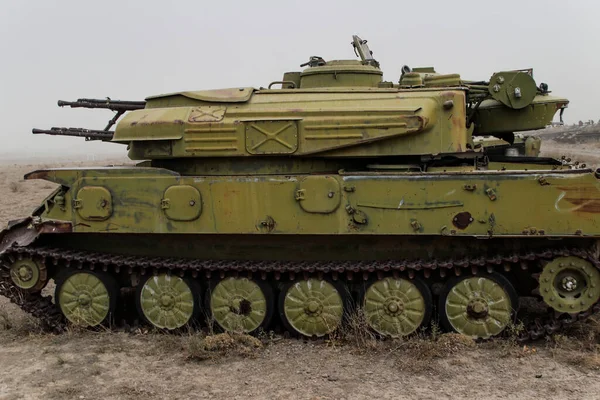 Oude Gepantserde Voertuigen Militaire Escortes Geweren Tanks Gardez Afghanistan — Stockfoto