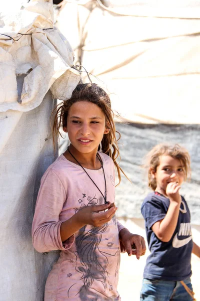 Afganistan 'daki Wakan Vadisi, Çin, Pakistan ve Tacikistan sınırının yanında.