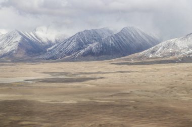 Afganistan 'daki Wakan Vadisi, Çin, Pakistan ve Tacikistan sınırının yanında.