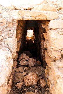 2020 'de Suriye çölündeki antik Palmerya kenti.