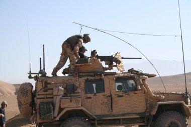 2019 yılında Afganistan askeri uçakları, İHA 'lar, silah eğitimi ve tank operasyonları ve özel kuvvetler