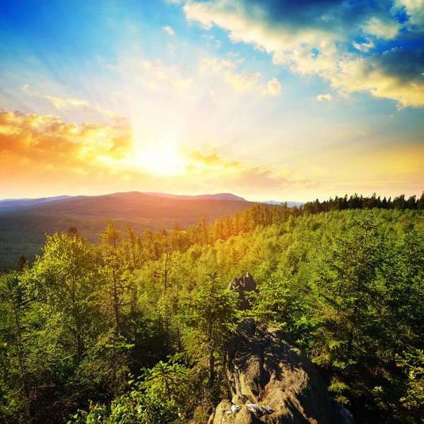 Letní Krajina Národním Parku Šumava Při Východu Slunce Pohled Hory — Stock fotografie