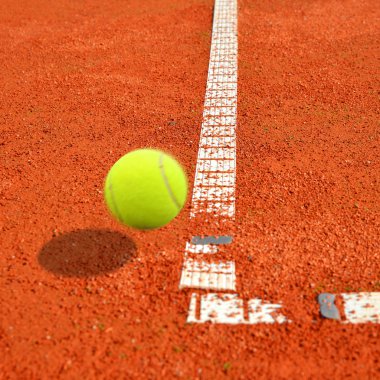 Tenis topu