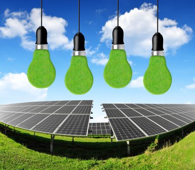 Güneş enerjisi panelleri ampuller ile