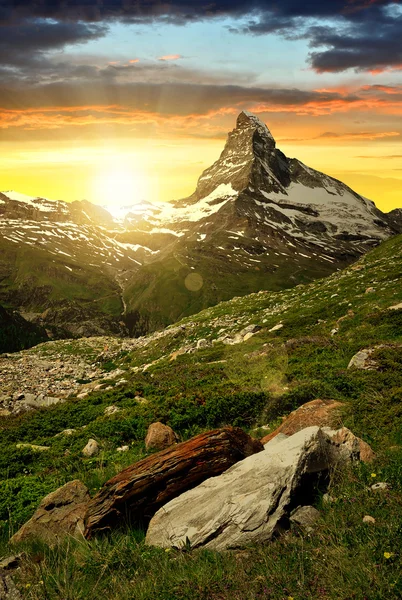 Matterhorn v západu slunce — Stock fotografie