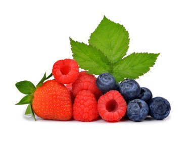 Çilek ile yaban mersini ve ahududu