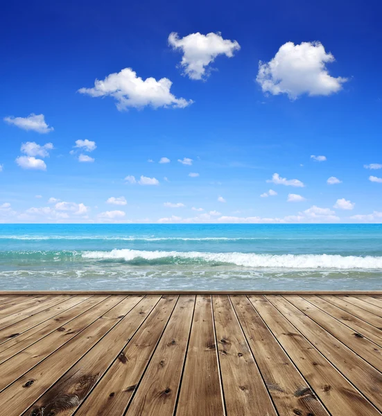 Mare e cielo azzurri — Foto Stock