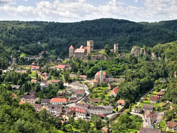 Hardegg Stadt und Schloss — Stockfoto