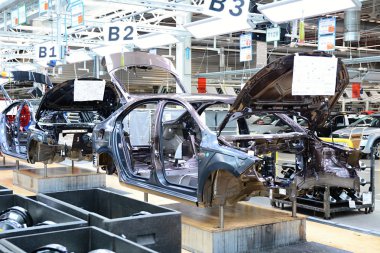 Skoda Octavia fabrika bir konveyör satır