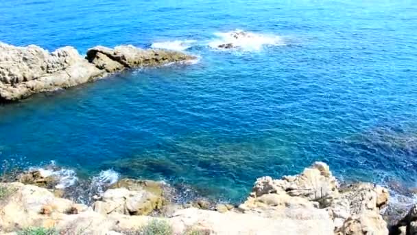 海岸上的海浪 — 图库视频影像