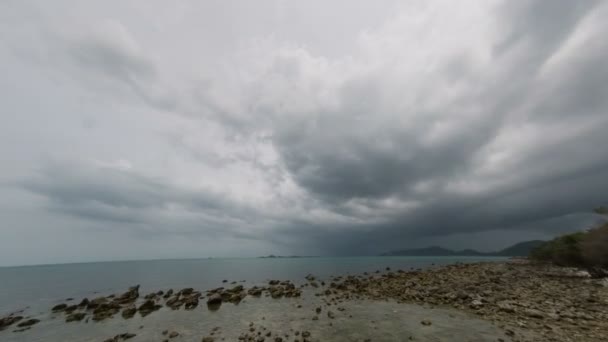 Templo y tormenta — Vídeos de Stock
