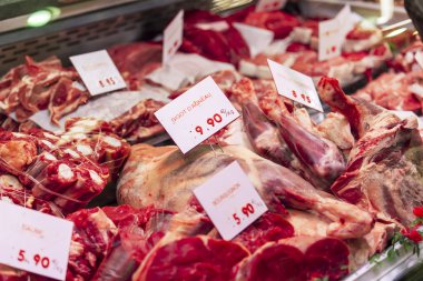 Nice, Fransa - 13 Ocak 2016 üzerinde. kasap-penceresi bir gösteri