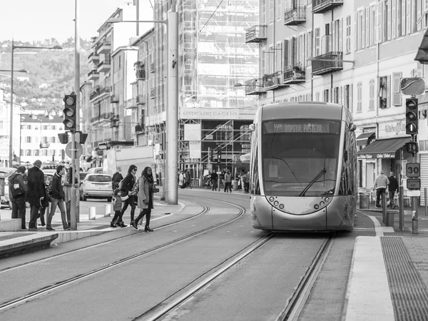 NICE, FRANCE, on JANUARY 13, 2016. The high-speed tram goesby the street — 图库照片