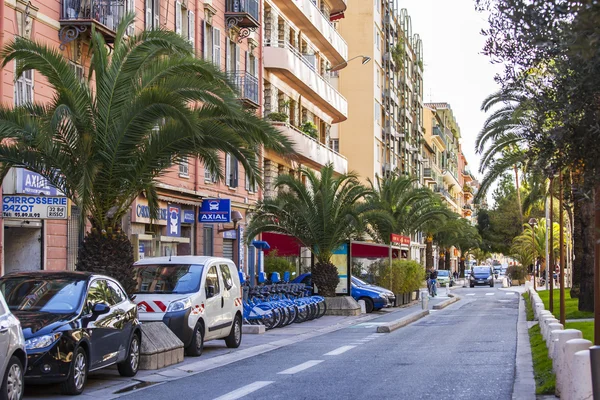 NICE, FRANÇA, em 13 de janeiro de 2016. Vista urbana típica . — Fotografia de Stock