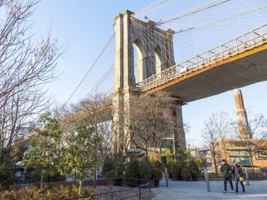 New York, ABD, 7 Mart 2016 üzerinde. Kentsel görünümü. Brooklyn Köprüsü, parça