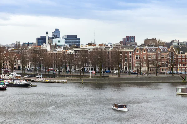 Amsterdam, Nizozemsko na 27 březen 2016. Typický městský pohled shora — Stock fotografie