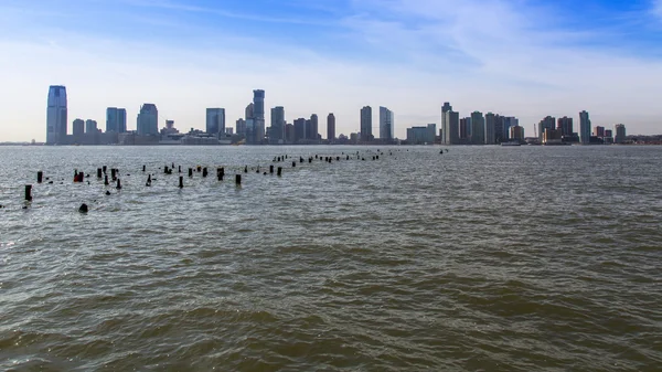 NUEVA YORK, EE.UU., 16 DE MARZO DE 2016. Nueva York. vista desde el mar — Foto de Stock