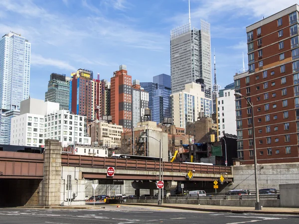 NEW YORK, USA, on MARCH 16, 2016. Skyscrapers on Manhattan. Typical urban view — Stock Photo, Image