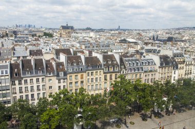 Paris, Fransa, 6 Temmuz 2016. Şehir panoraması. Anket Centre Georges Pompidou Galerisi'nden görüntülemek