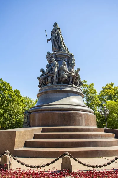 Petersburg Rosja Lipca 2020 Pomnik Katarzyny Wielkiej Parku Katarzyny Założona — Zdjęcie stockowe