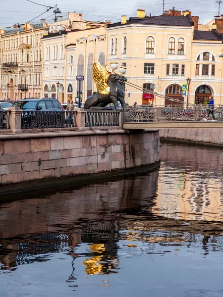 Petersburg Rosja Października 2020 Widok Kanał Gribojedowa Jego Malownicze Nasypy — Zdjęcie stockowe