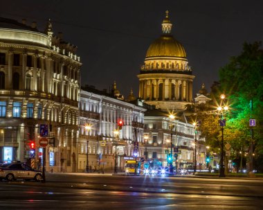St. Petersburg, Rusya, 13 Ekim 2020. Akşam vakti şehir manzarası