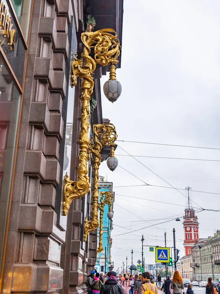 Saint Pétersbourg Russie Juillet 2020 Beau Lampadaire Près Bâtiment Dans — Photo