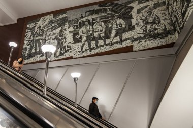 Saint Petersburg Rusya, 13 Temmuz 2020. İstasyonun içi Prospekt Slavy.