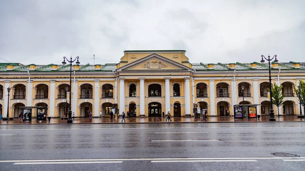 Saint Petersburg Russia October 2020 Nevsky Prospect Main Street City — Stock Photo, Image