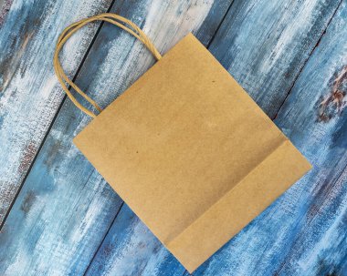 Bakkaliye ve eşyalar için çevre dostu kese kağıdı